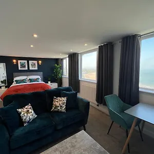 the-marlborough-sea-view-holiday-apartments.yorkshirehotels.net/