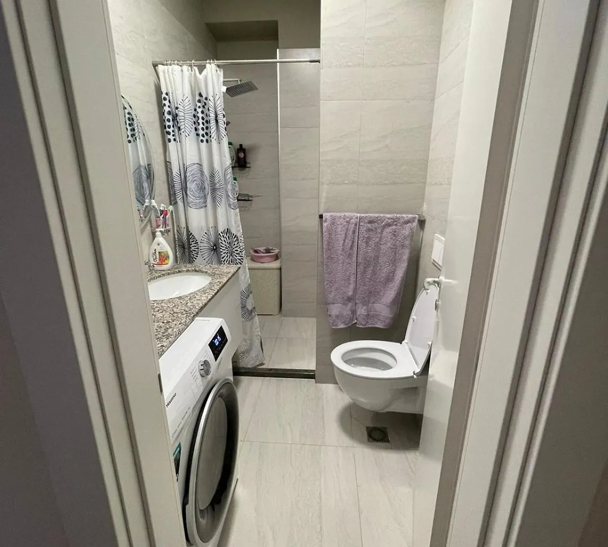 Garden Building Luxury Apartment 地拉那 0*,